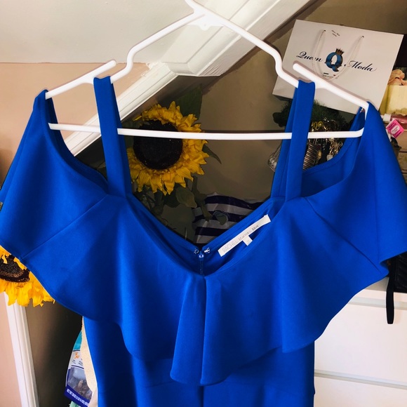 Dress - Picture 4 of 8